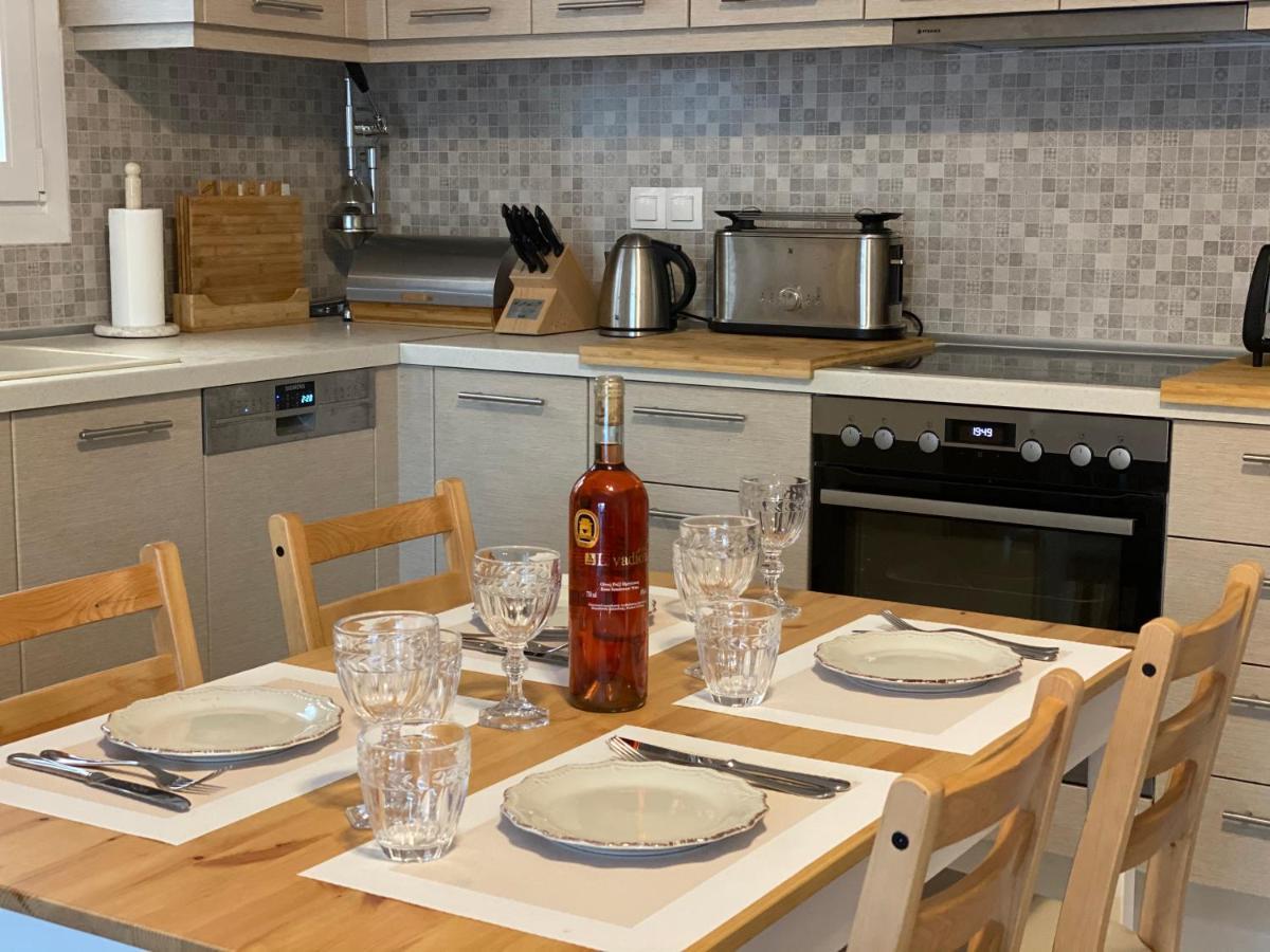 Villa Nikoleti Luxury Living Nikiti  Buitenkant foto